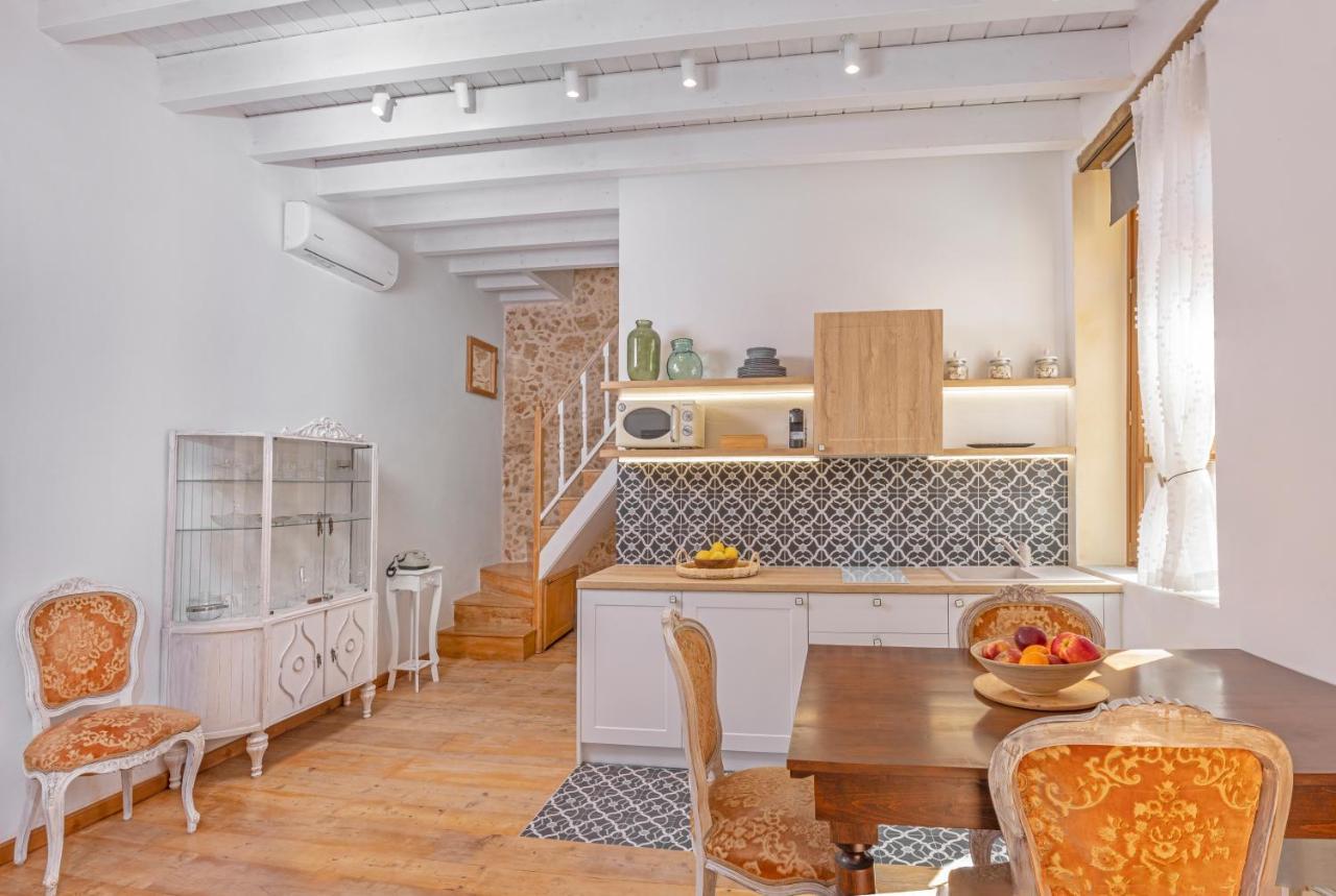 Sala Historical Luxury Suites Rhodes City Buitenkant foto