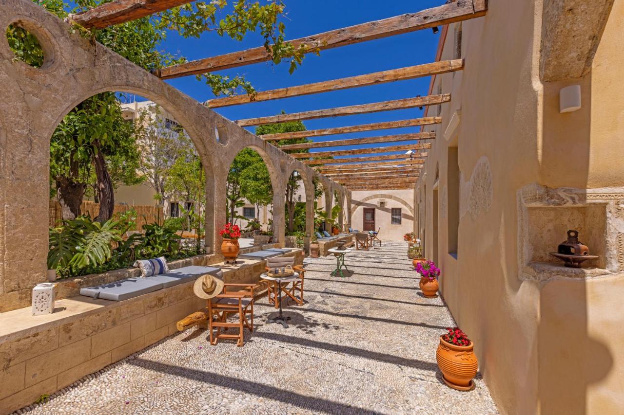 Sala Historical Luxury Suites Rhodes City Buitenkant foto