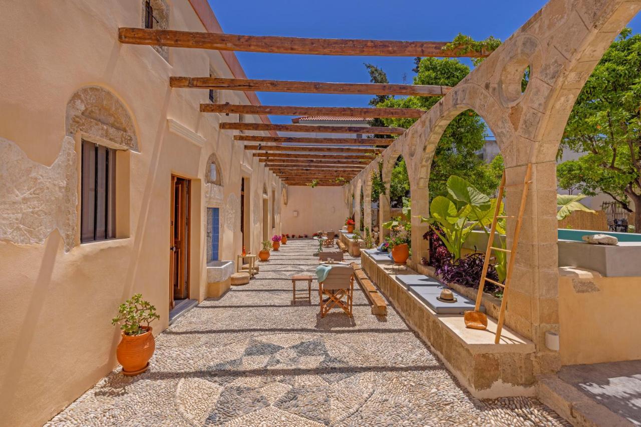 Sala Historical Luxury Suites Rhodes City Buitenkant foto