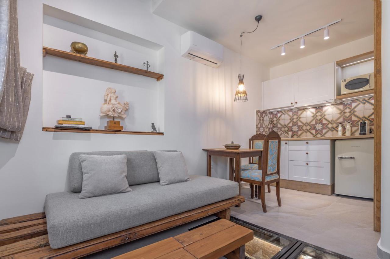 Sala Historical Luxury Suites Rhodes City Buitenkant foto