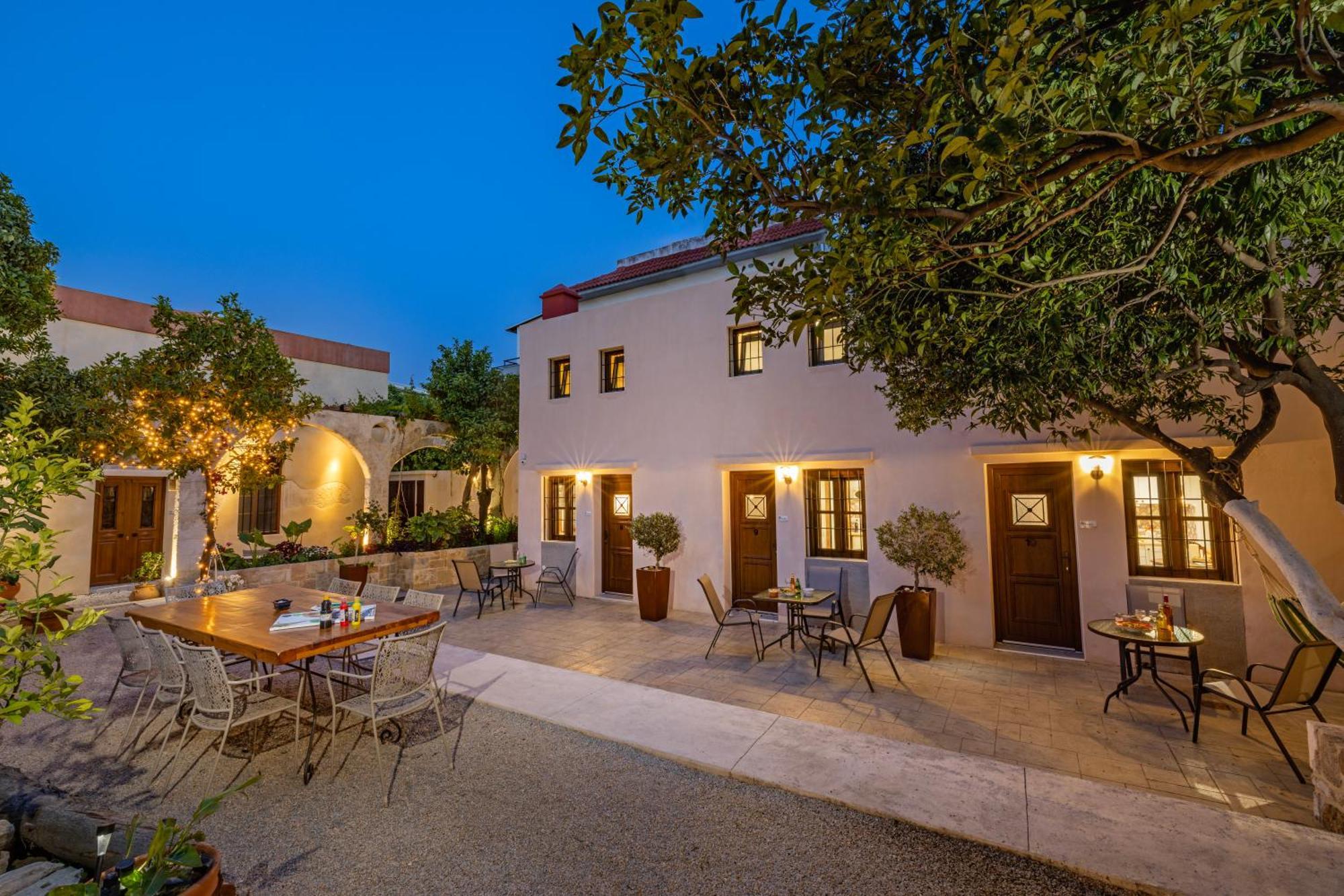 Sala Historical Luxury Suites Rhodes City Buitenkant foto